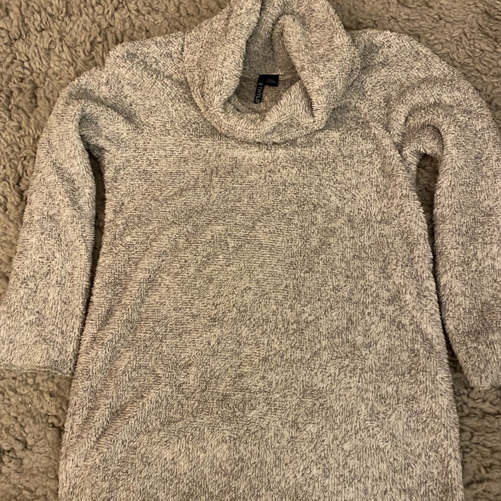 Fleece sweatshirt